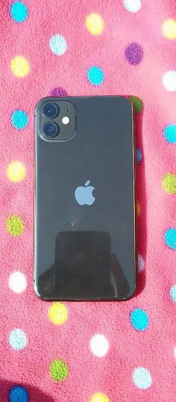 iphone 11 urgent sale 64gb 1