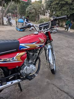 Honda CG 125 2020 model