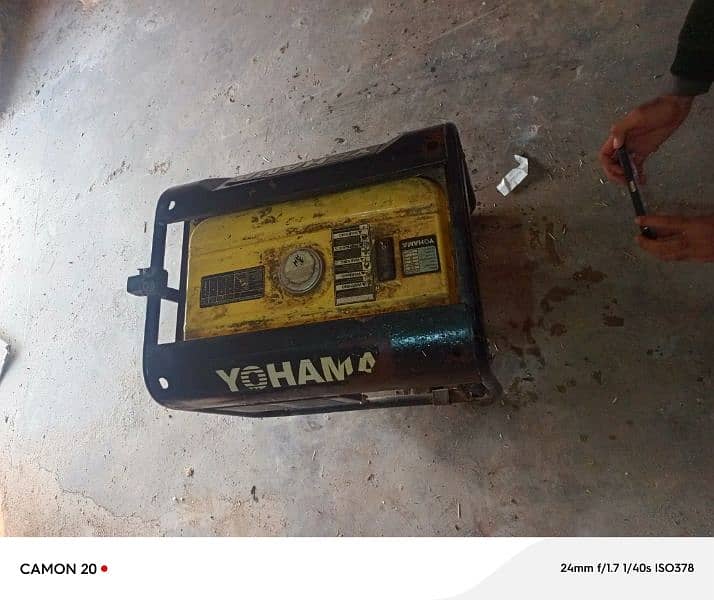 Yohama 2800Watt generator 2