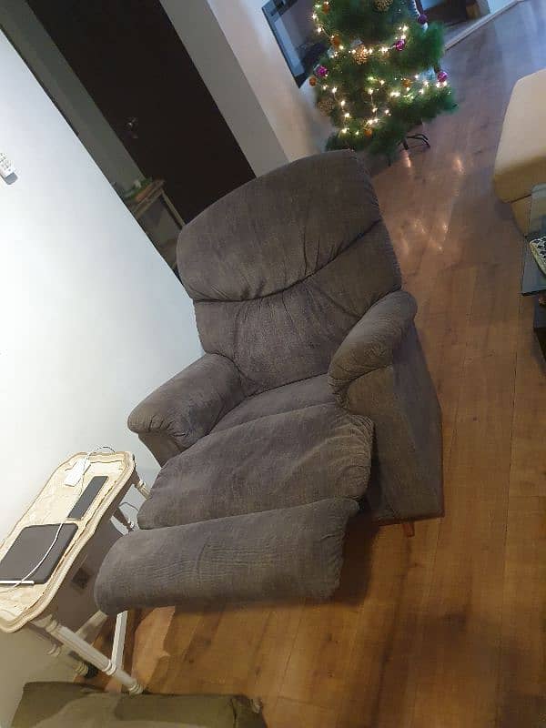 Recliners for sell 1