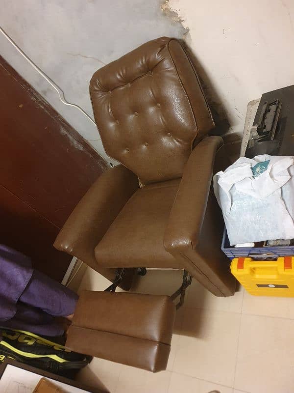 Recliners for sell 7