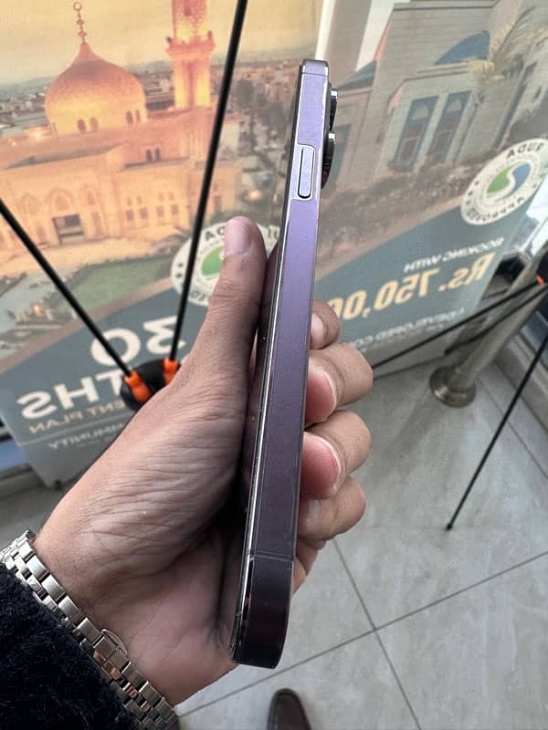 iPhone 14 Pro Max 128GB 10/10 Non pta 5