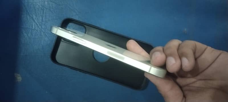 iphone 12 64 gb 4