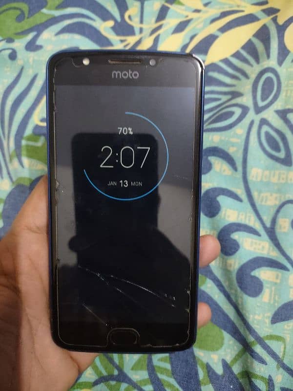 moto e4 ha 2/16 1