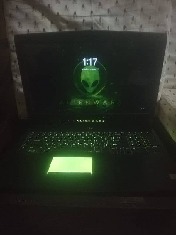 Alienware 17r4 6