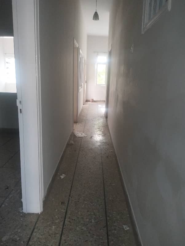 Gulshan Iqbal Block 5  Portion For Rent 3 Bed DD 3