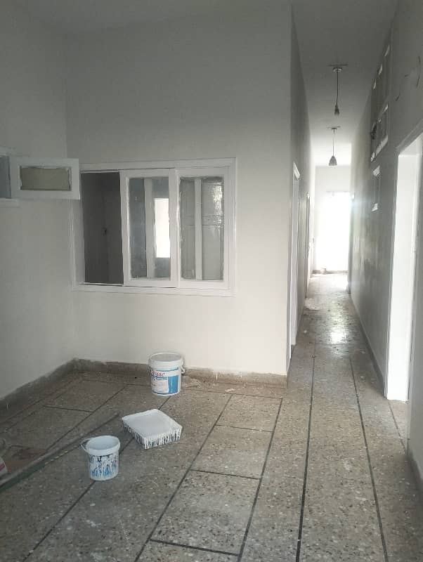 Gulshan Iqbal Block 5  Portion For Rent 3 Bed DD 6