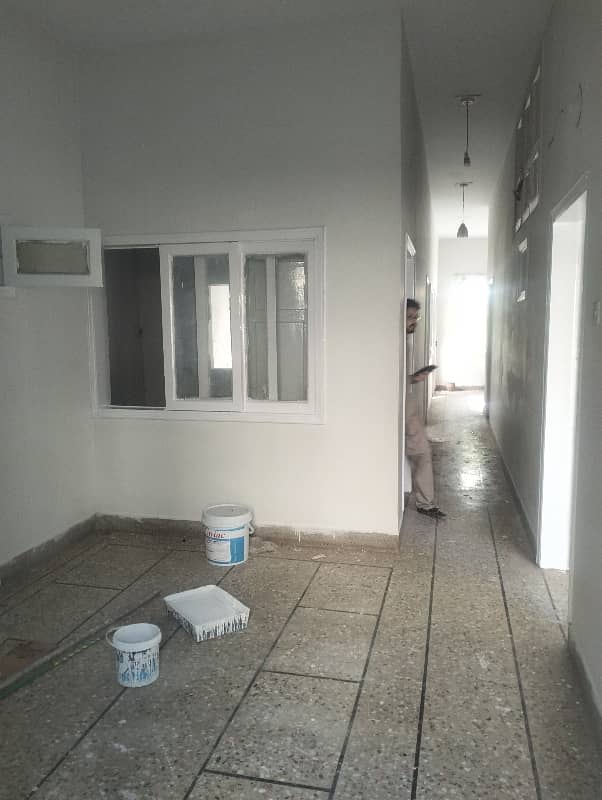 Gulshan Iqbal Block 5  Portion For Rent 3 Bed DD 7