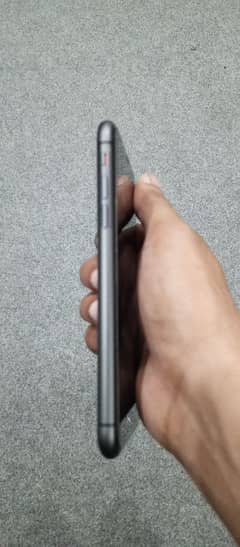 Iphone 11 | battery 94% original | 10 by 10 lush condition