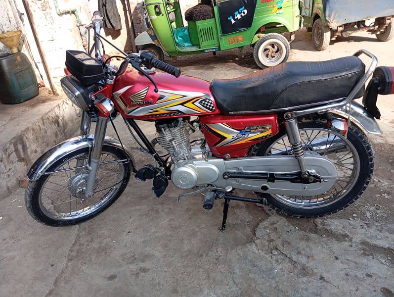 honda 125      . model 2005 file  paper by hand 03189121830 4