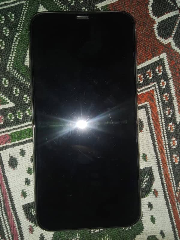 iPhone 11 Pro max jv 256 gb 4