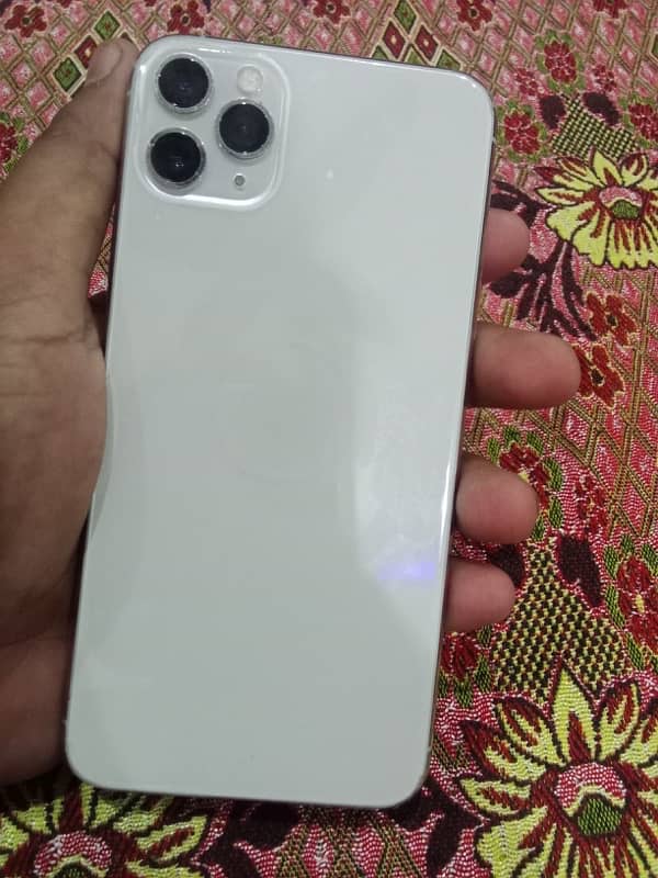 iPhone 11 Pro max jv 256 gb 7