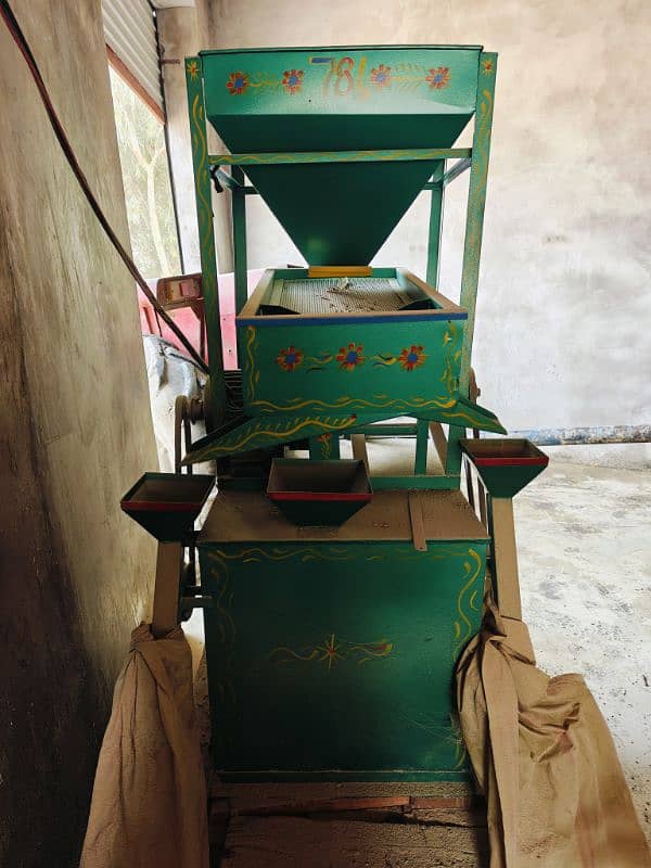 complete Atta chaky and rice mill with tractor 8