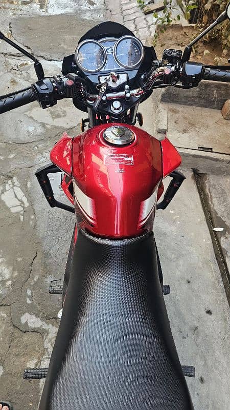 Honda CB 150F 2