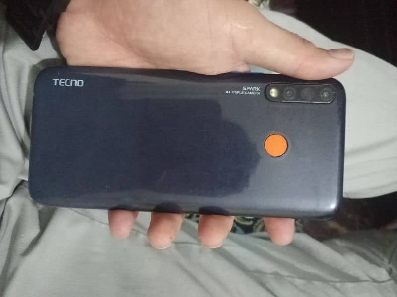 tecno spark 4 0