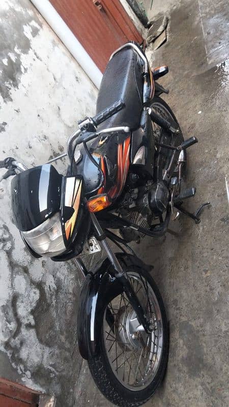 Honda 100cc pridoor condition good 0