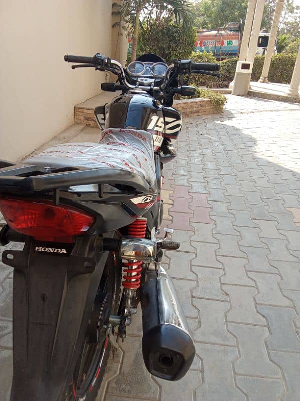 Honda CB 150F model 2024 6