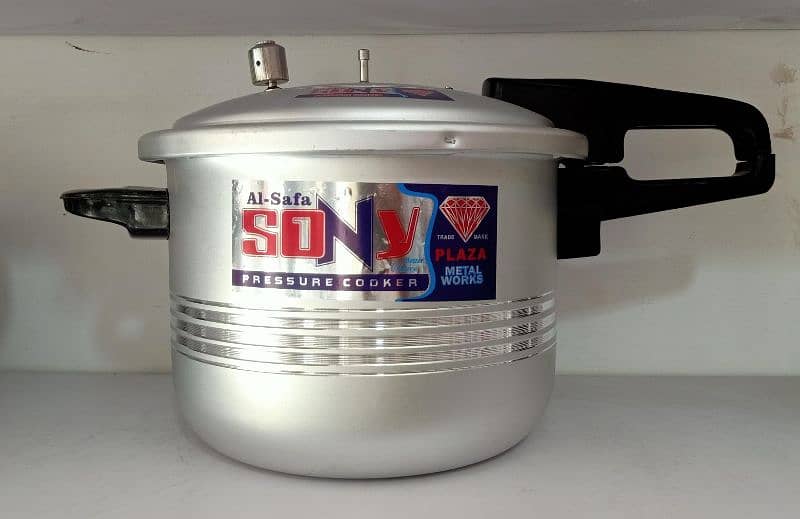 Al Safa Sony Pressure Cooker 11 Liter 0