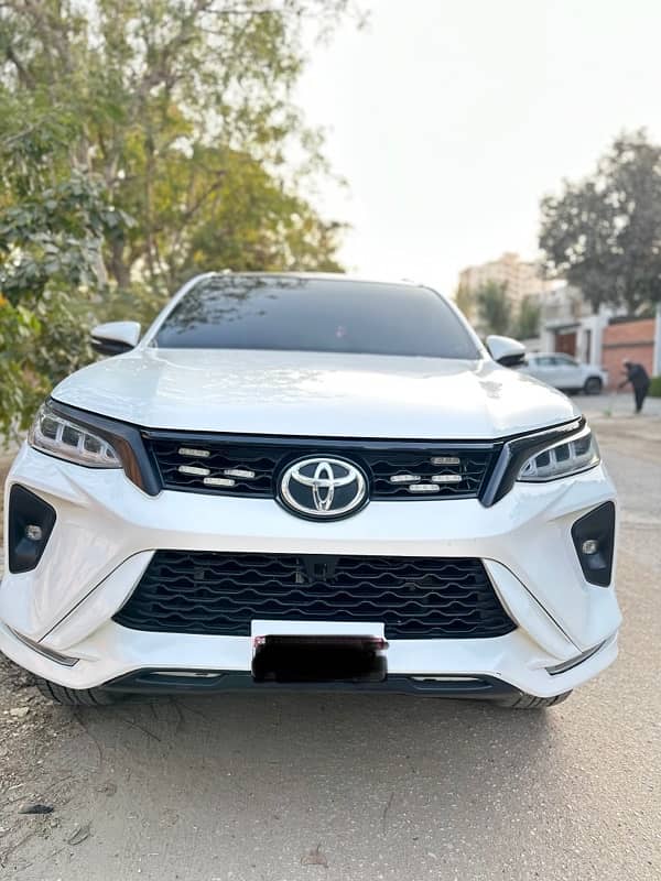 Toyota Fortuner V 2018 2