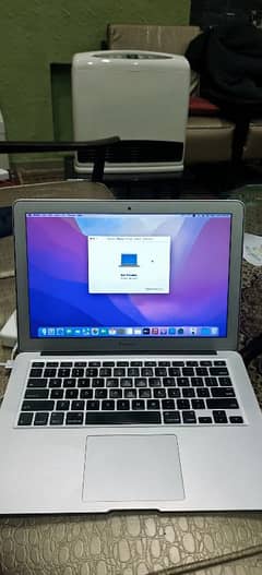 Apple Mac Book Air 2015 Model