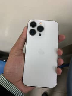 im selling iphone 13pro white color lush condition 128gb