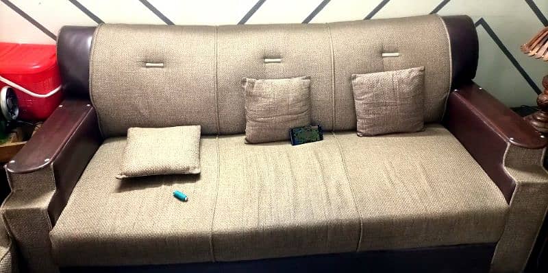 Sofa 5 seater with dewan 1