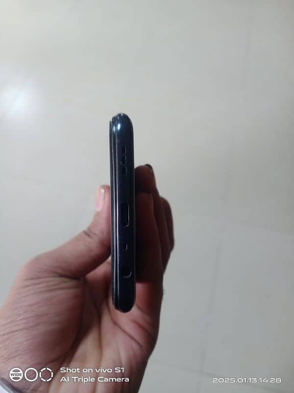 Oppo F19 2