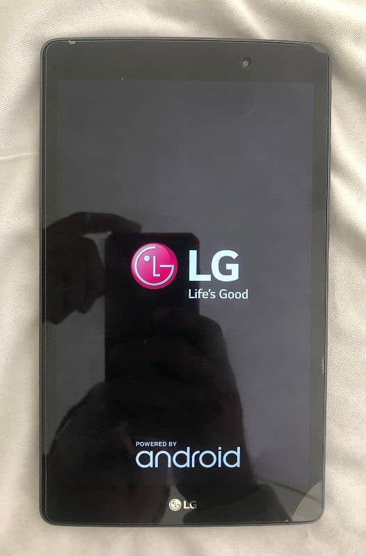 LG tablet 1