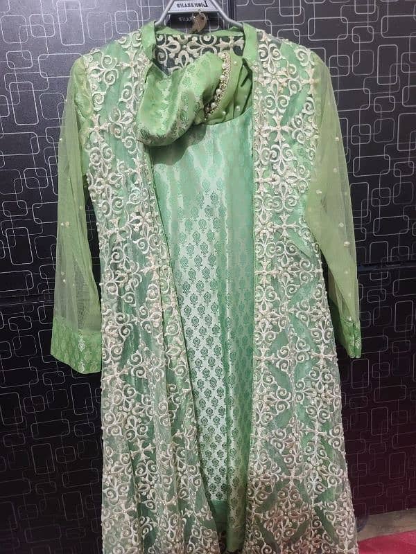 3 peace jamawaar suit amd trouser with gown gown in net 0