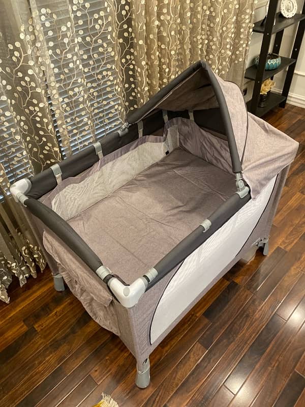 Giggles Bedford Foldable Cot 2