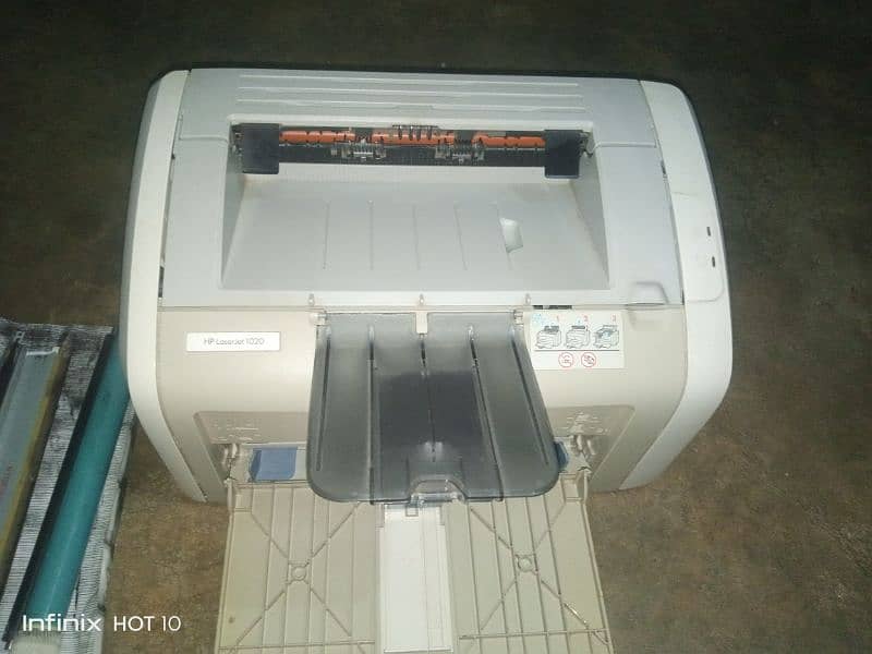 HP 1020 Printer used like new 7