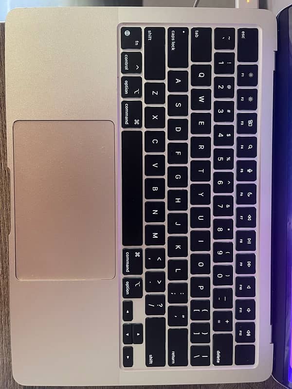 Macbook Air with M2 chip 2022 Model Starlight colour 1