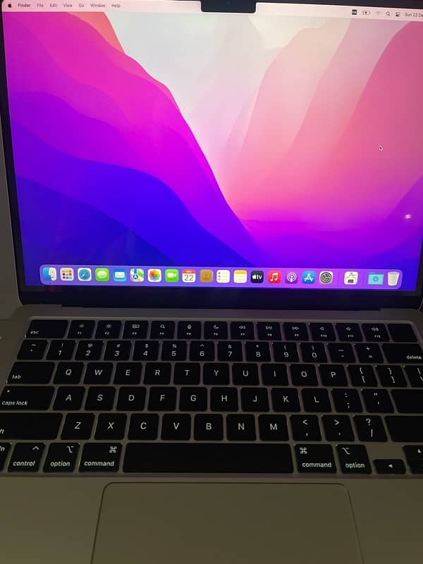 Macbook Air with M2 chip 2022 Model Starlight colour 3