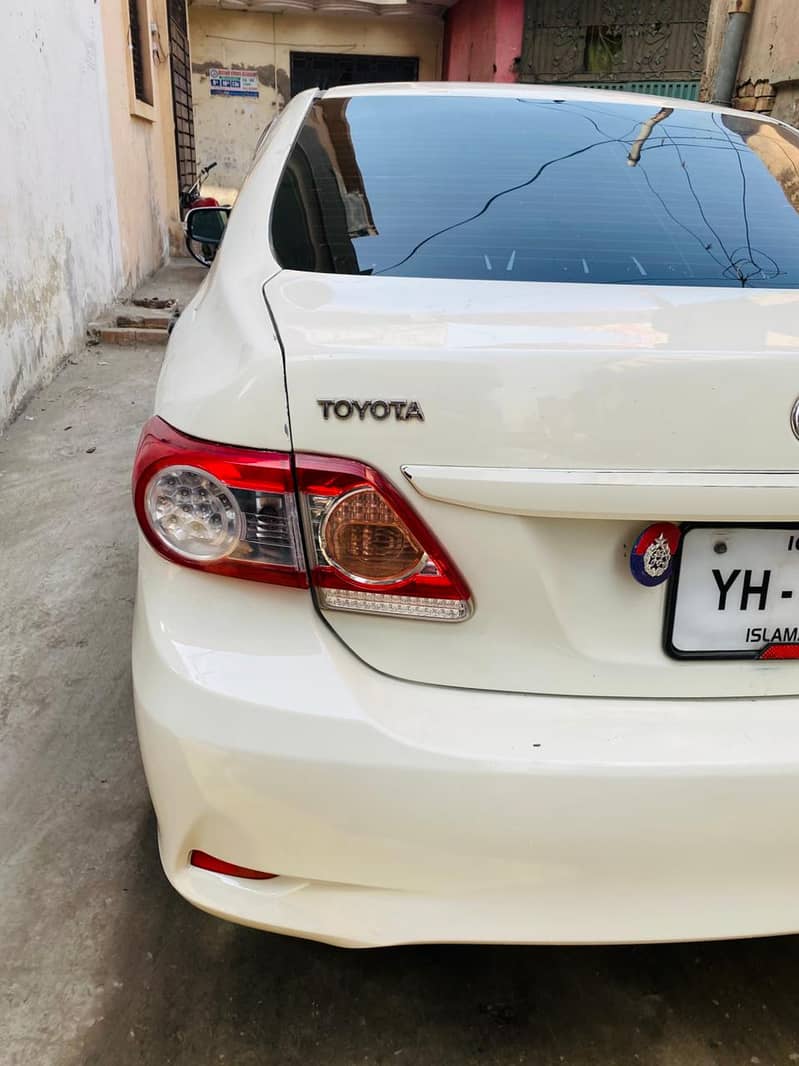 Toyota Corolla XLI 2013 White Colour 5