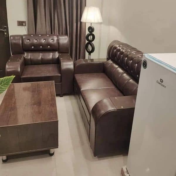 Fully Furnished 1 Bed Tvl 1BHK Apartment 2