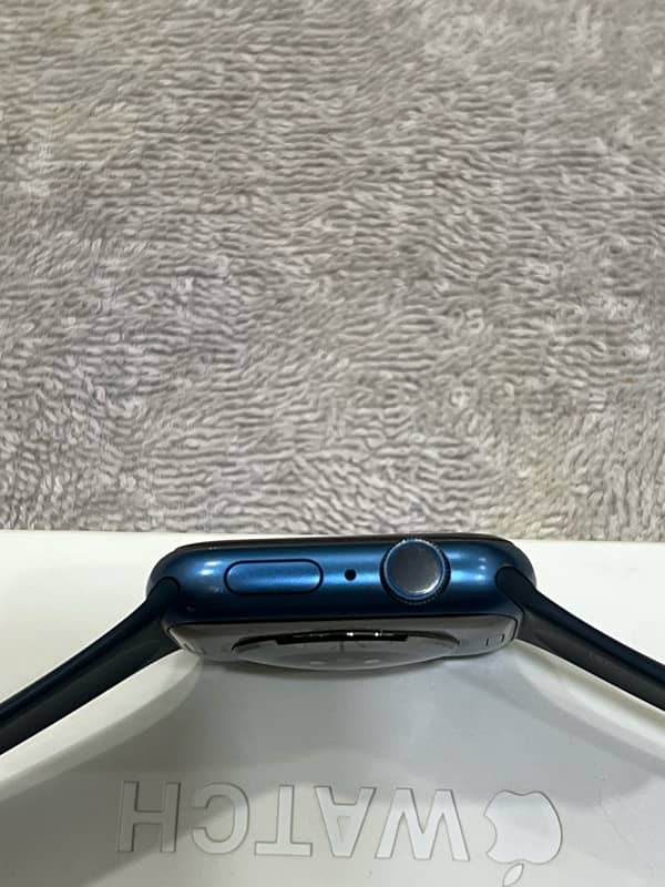 Apple Watch Series 7 3