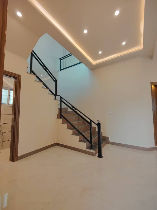 Beautiful Designer House For Rent 1