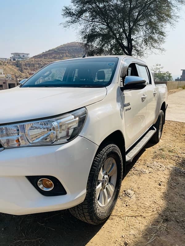 Toyota Hilux 2021 0