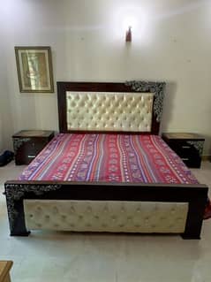 King Size Bed Without Mattress