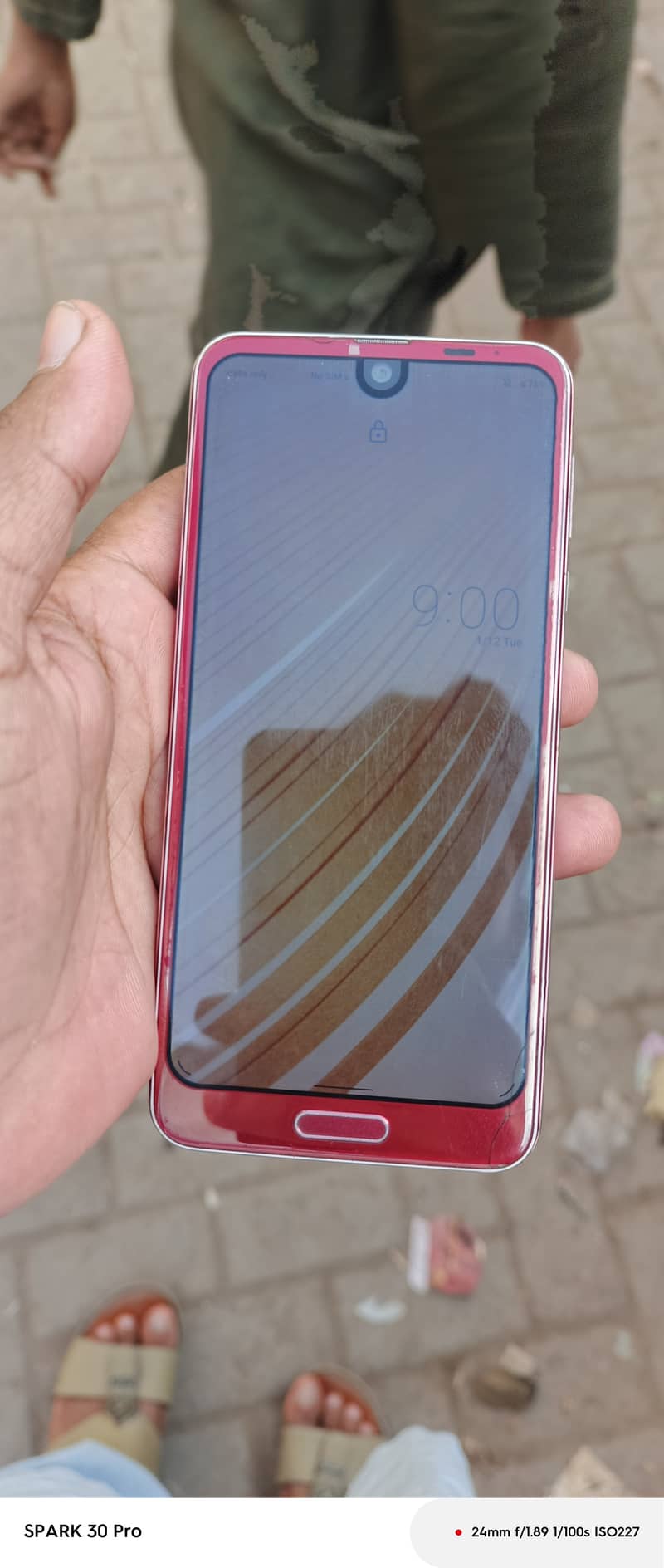 Aquos R2. . . . condition 10by8 1