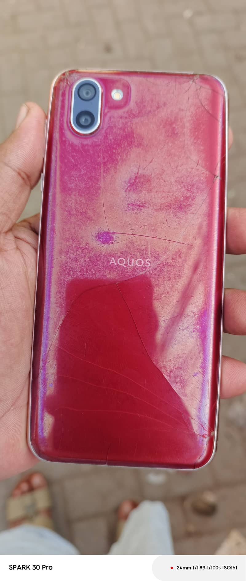 Aquos R2. . . . condition 10by8 2