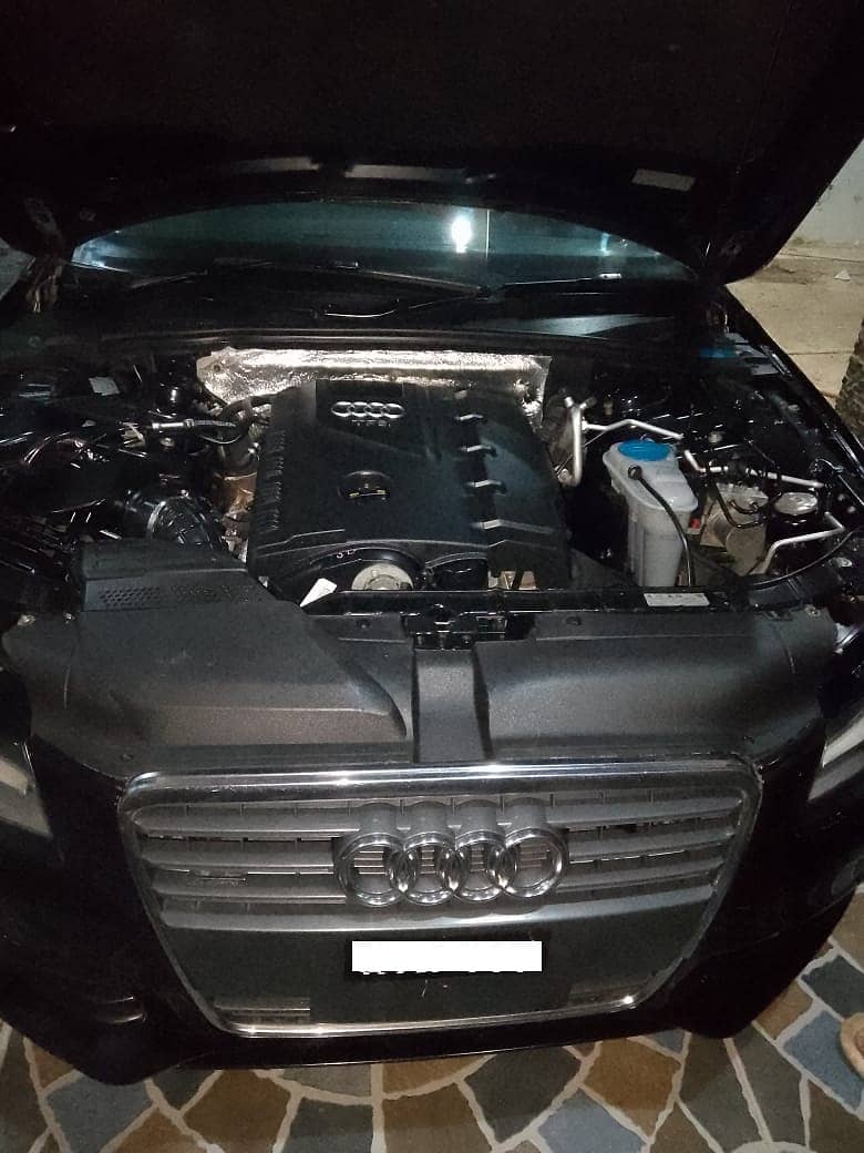 Audi A4 2010 4