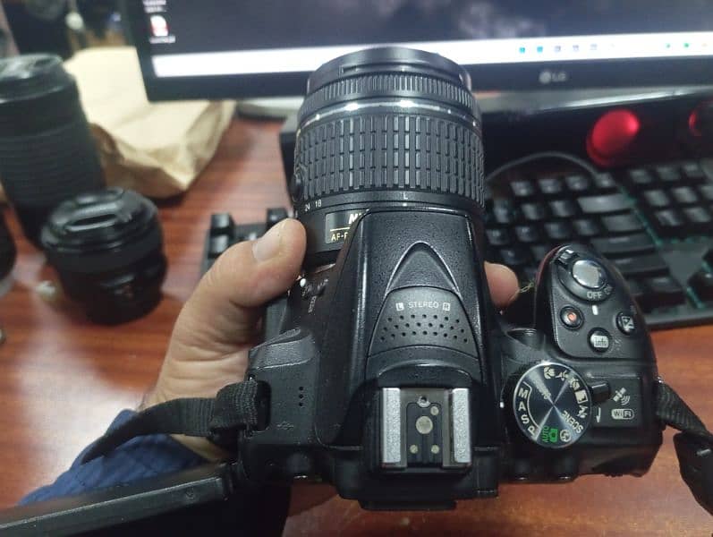 nikon D5300 with 18-55mm kit lense 3