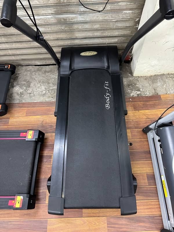 Running Treadmils Cycles Ellipticals Electric Machines | Butt Fitness 11