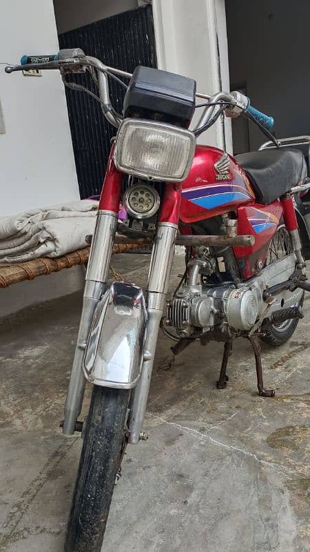 honda CD70 2006 model available for sale urgent 1