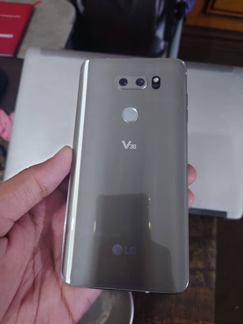 LG V30 approved 0