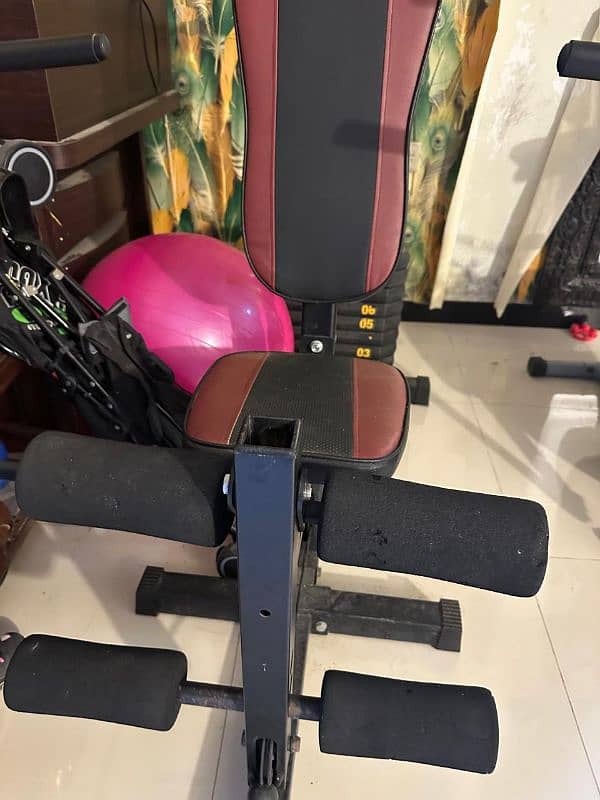 Gym machine and other gym items for sale 9