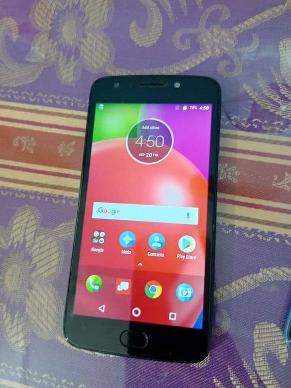 moto e4 0