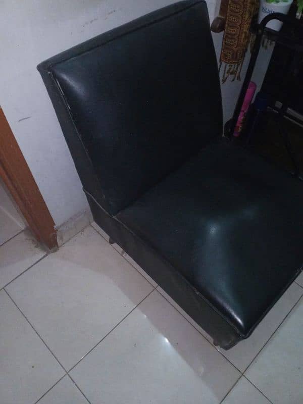 4 Seater for sell 0