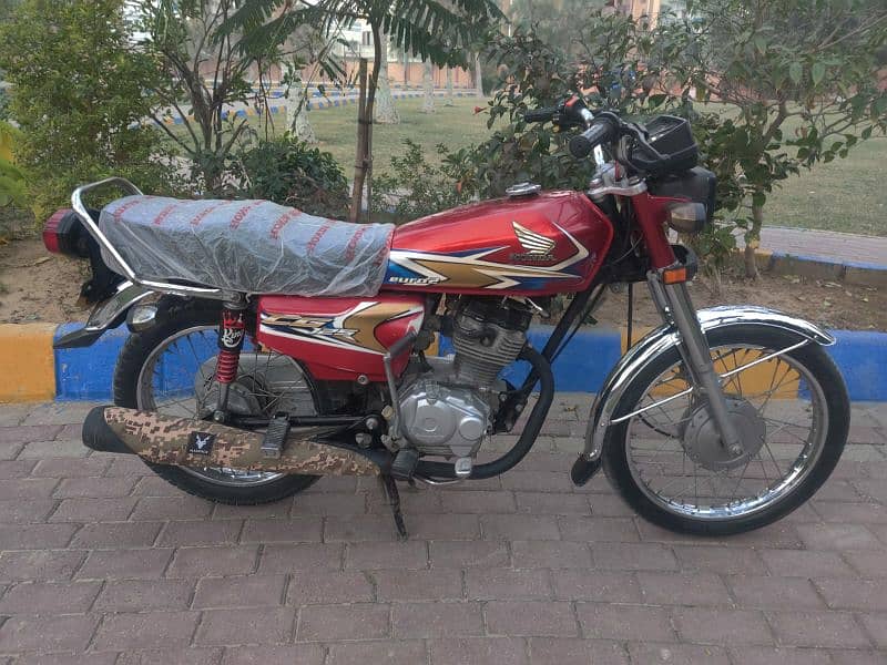 Honda cg 125 model 2020 karachi number 5